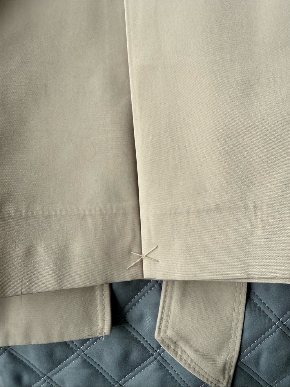 NWOT London Fog Women's Khaki Trench Coat with Belt - Picture 6 of 7